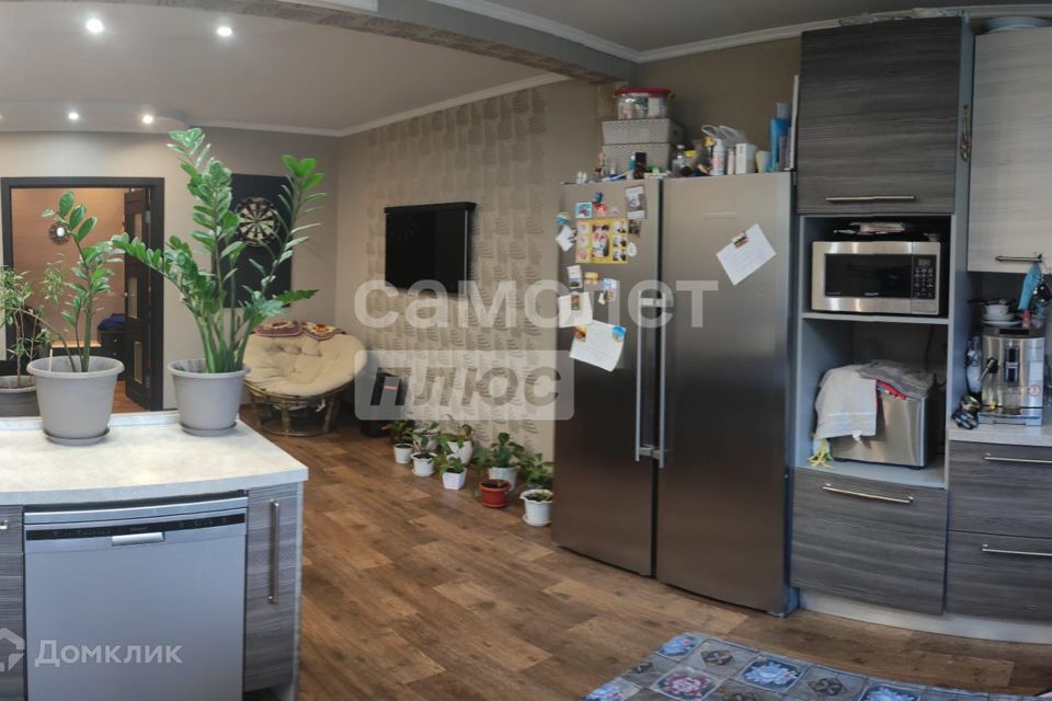 Продаётся 3-комнатная квартира, 88 м²