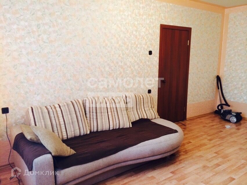 Продаётся 1-комнатная квартира, 37.9 м²