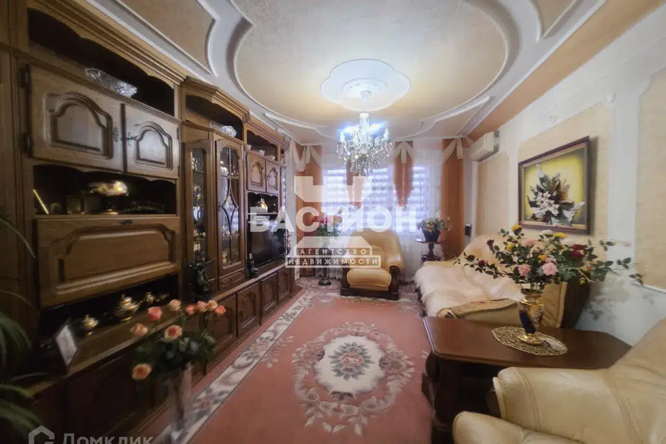 Продаётся 3-комнатная квартира, 73 м²