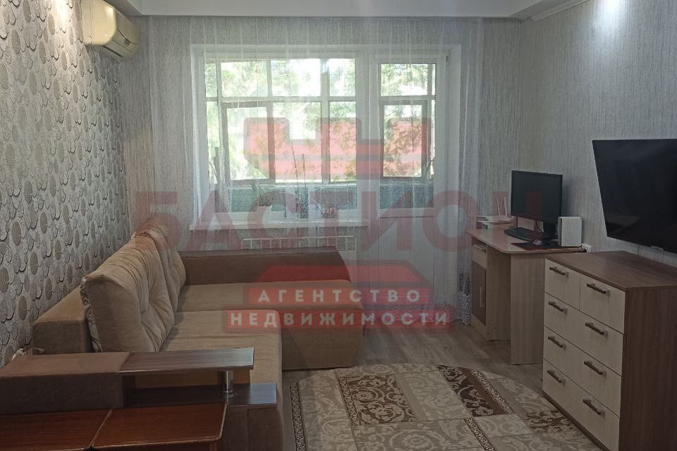 Продаётся 2-комнатная квартира, 42.8 м²