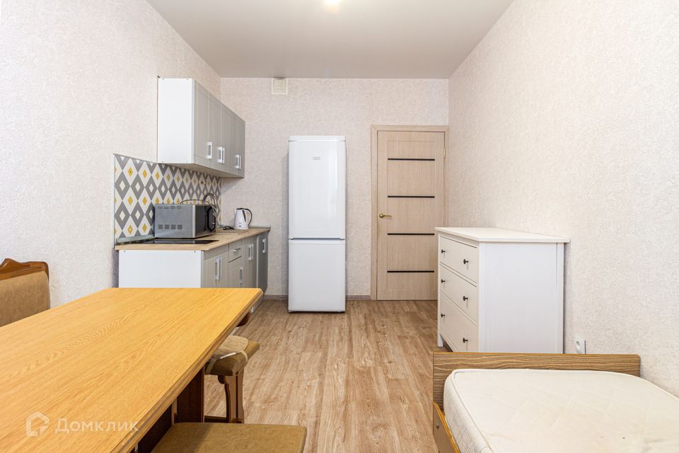 Сдаётся 2-комнатная квартира, 60.6 м²