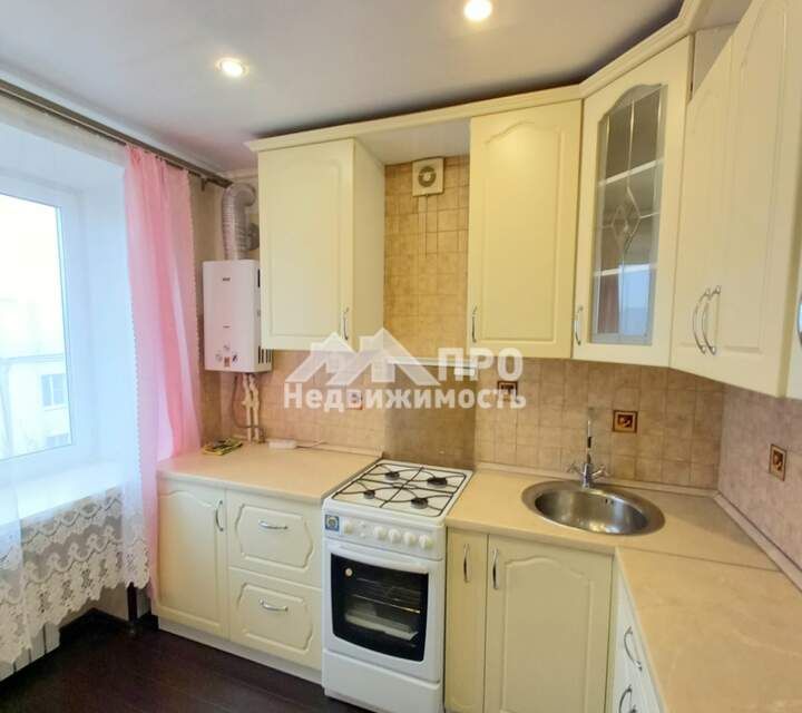 Сдаётся 2-комнатная квартира, 42 м²