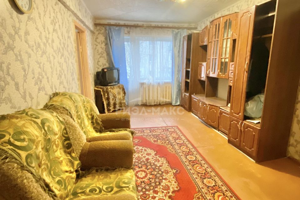 Продаётся 3-комнатная квартира, 45 м²
