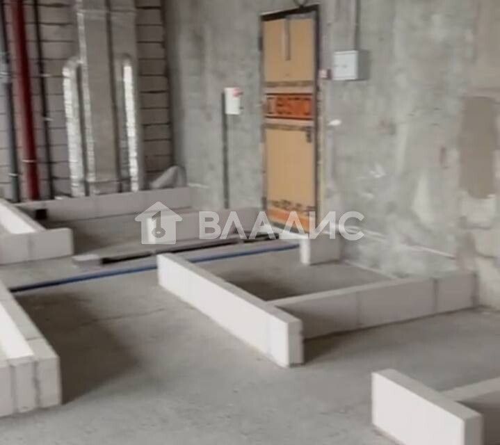 Продаётся студия, 76 м²