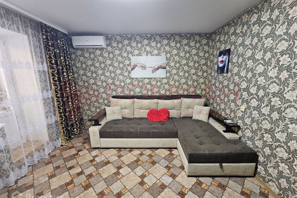 Продаётся 1-комнатная квартира, 40.9 м²