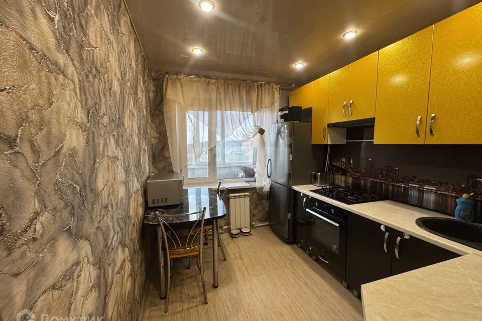 Продаётся 3-комнатная квартира, 60 м²