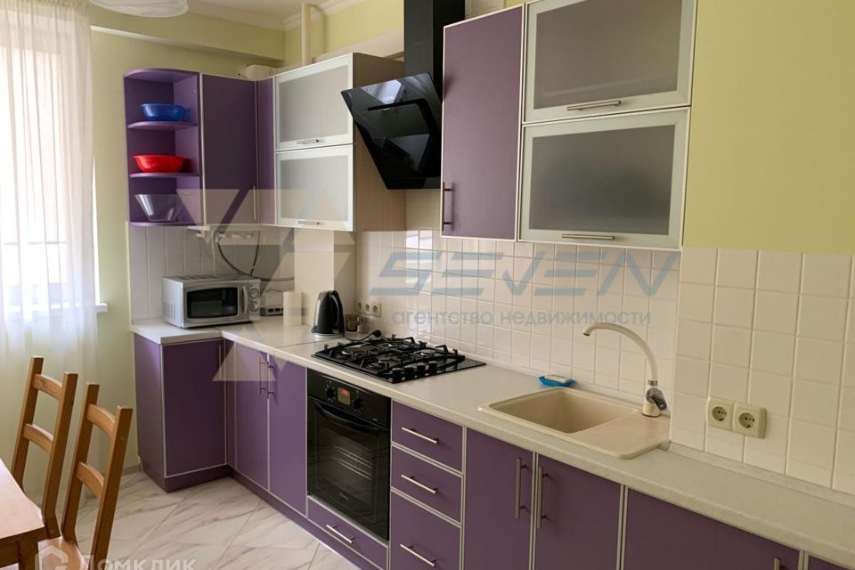 Продаётся 1-комнатная квартира, 51 м²