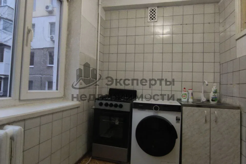 Продаётся 3-комнатная квартира, 53.7 м²