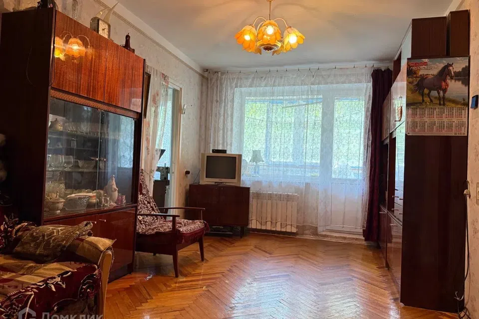Продаётся 3-комнатная квартира, 56.4 м²