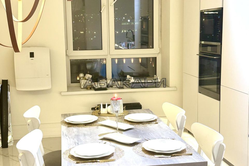 Сдаётся 1-комнатная квартира, 62 м²