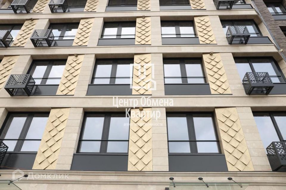 Продаётся 3-комнатная квартира, 109.8 м²