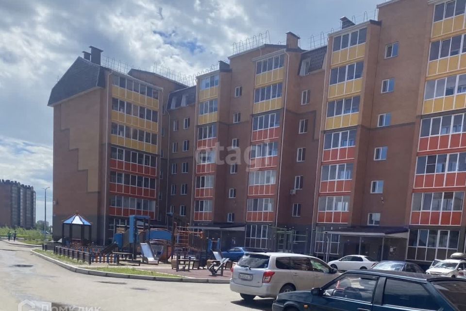 Продаётся 2-комнатная квартира, 52.5 м²