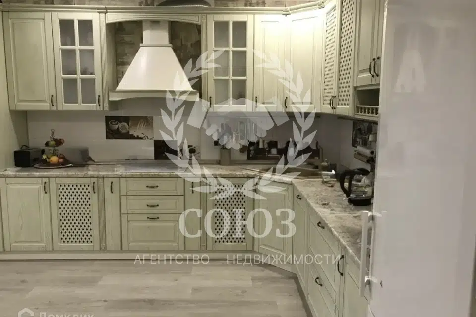 Продаётся 3-комнатная квартира, 103.9 м²
