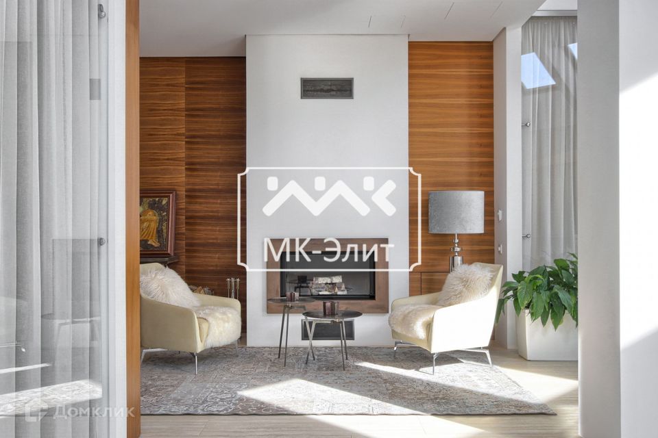 Продаётся 4-комнатная квартира, 363 м²