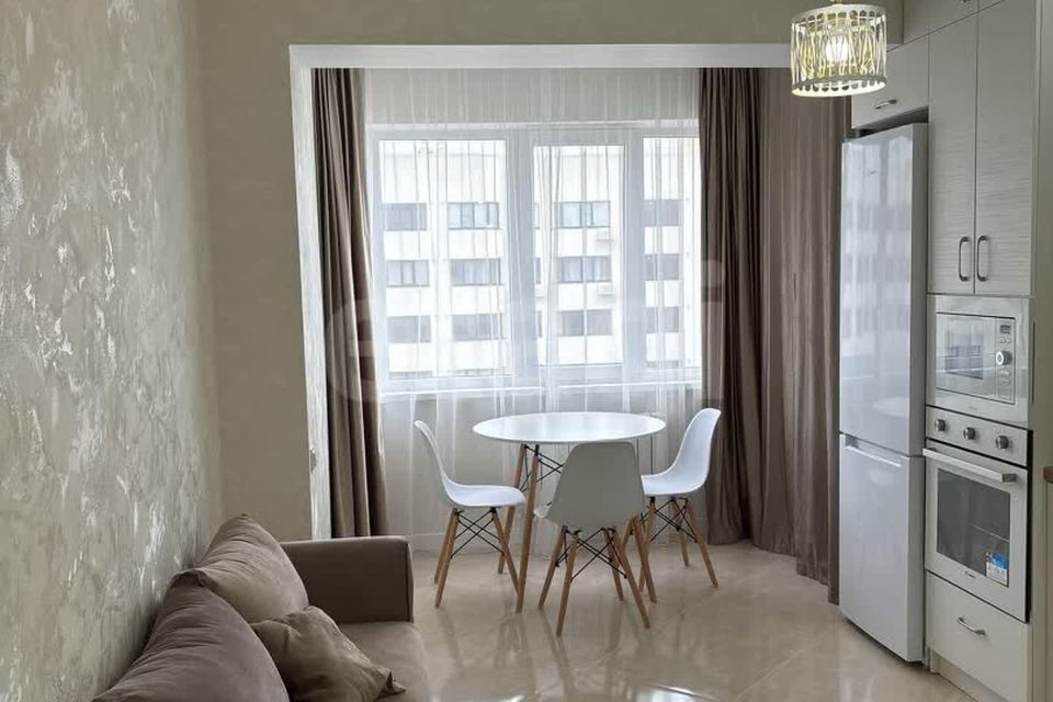 Продаётся 1-комнатная квартира, 46.6 м²