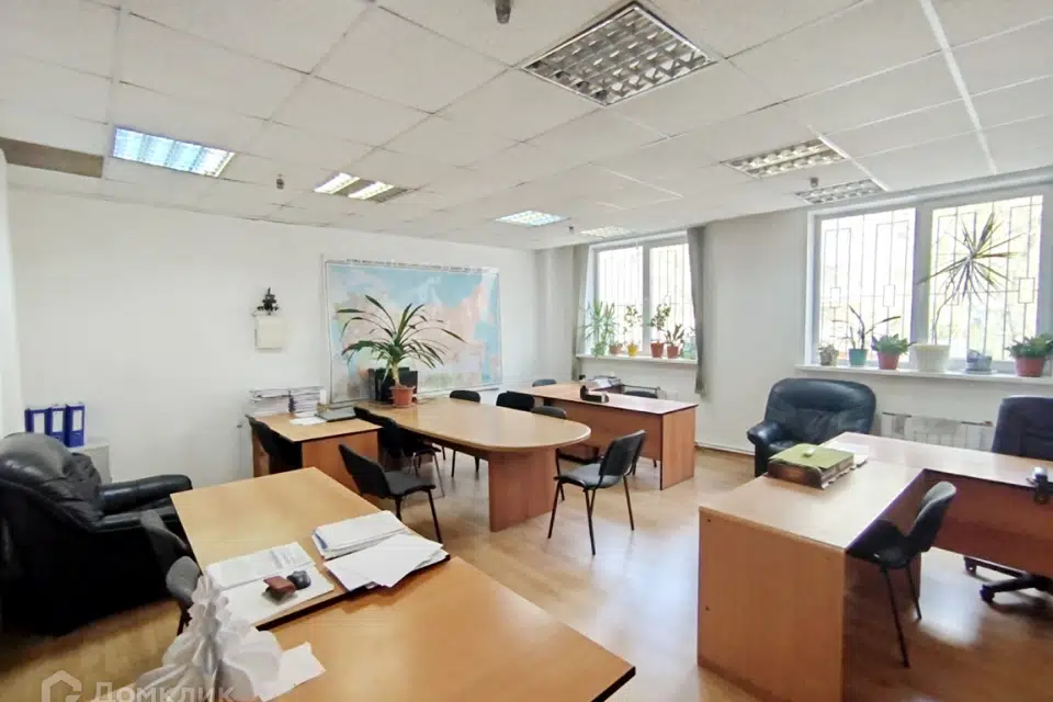 Продаётся офис, 202 м²