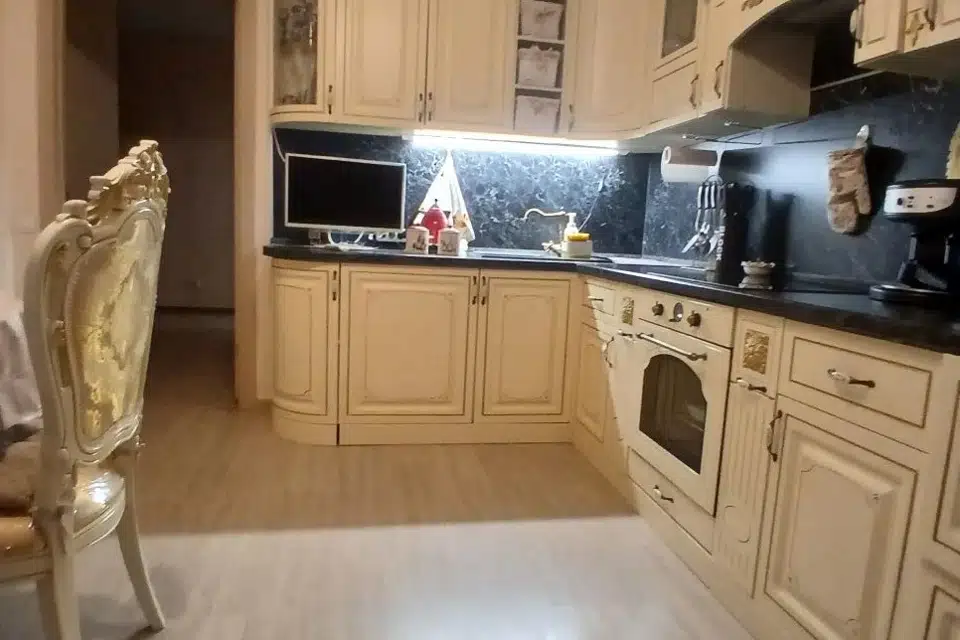 Продаётся 3-комнатная квартира, 97.3 м²