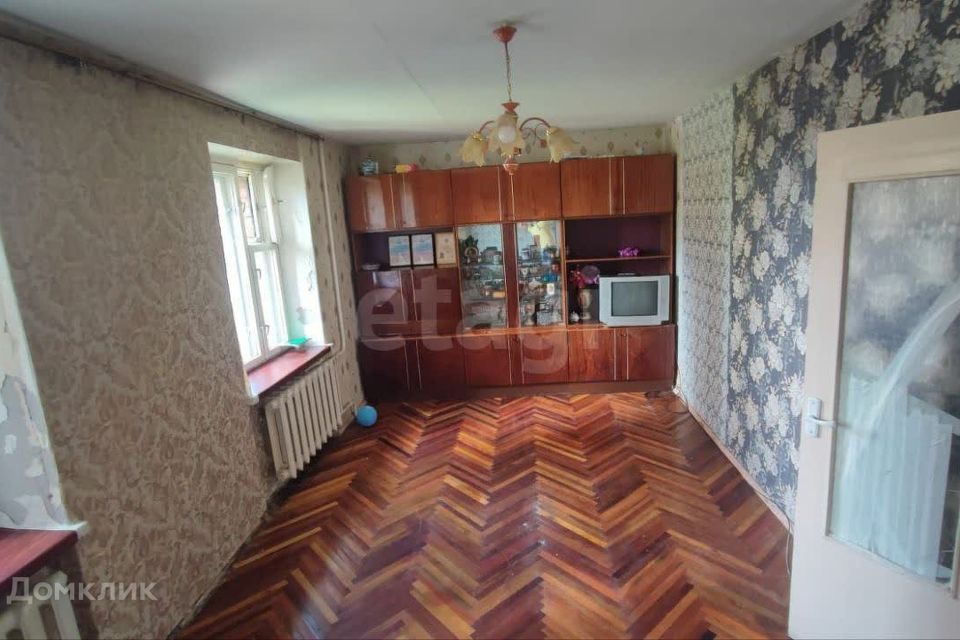 Продаётся 2-комнатная квартира, 49.6 м²