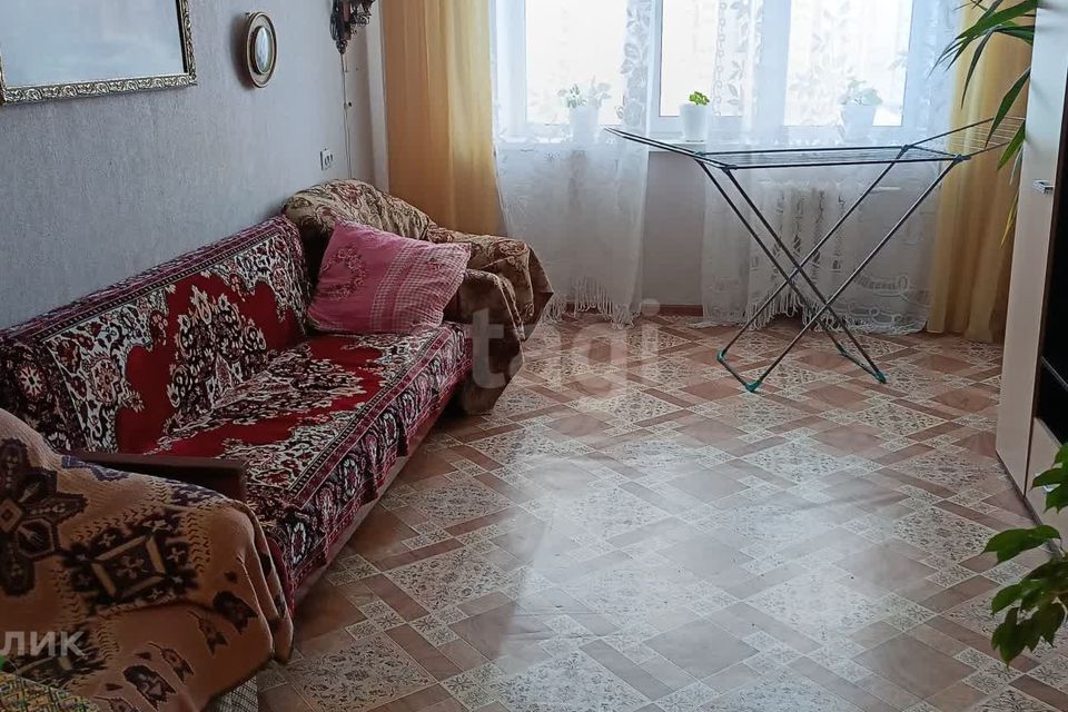 Сдаётся 2-комнатная квартира, 56 м²