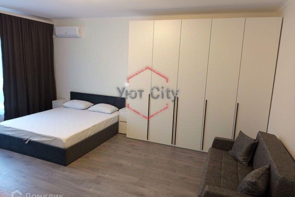 Сдаётся 1-комнатная квартира, 40 м²
