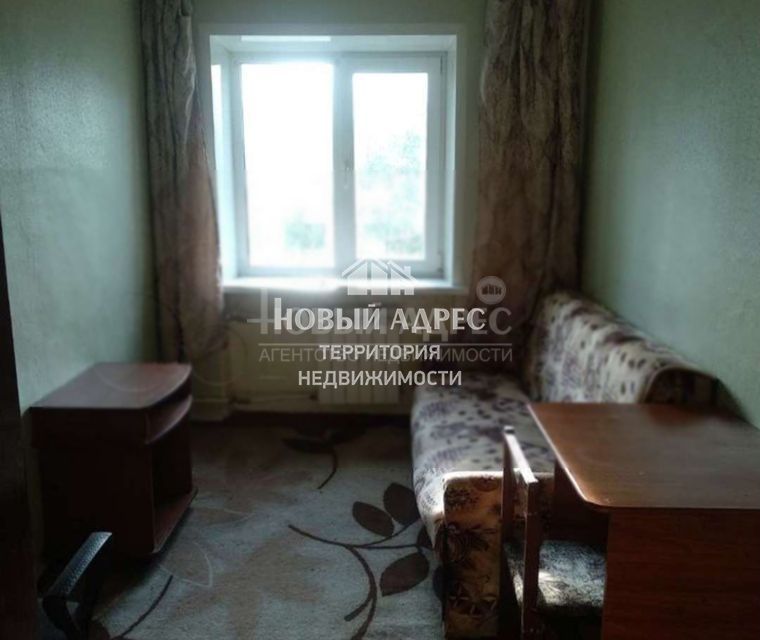 Продаётся комната в 5-комн. квартире, 13.1 м²