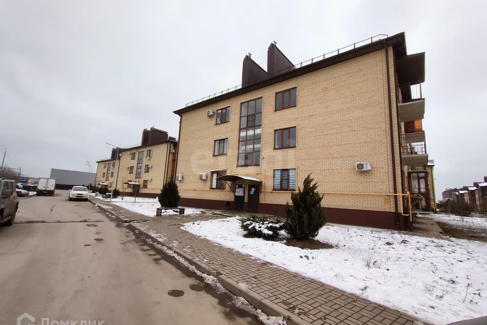 Продаётся 2-комнатная квартира, 56.5 м²
