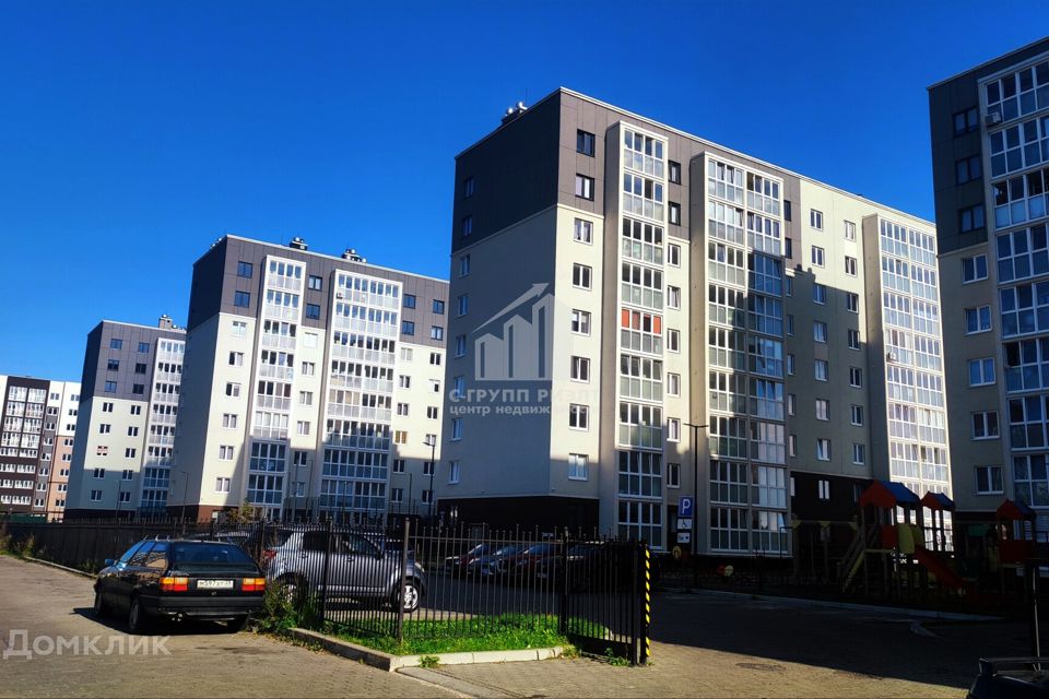 Продаётся 1-комнатная квартира, 40.75 м²