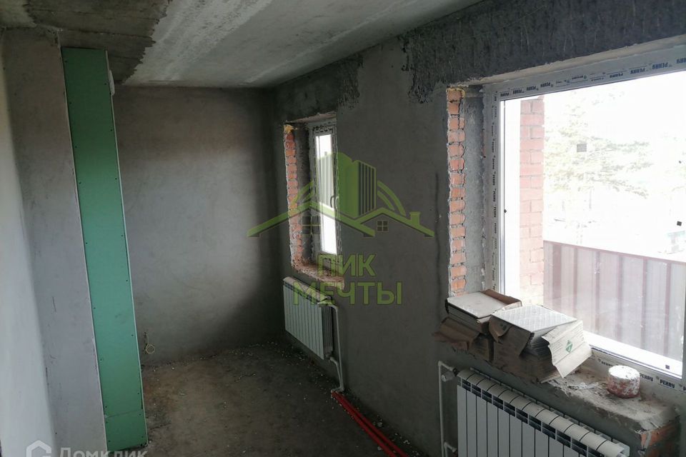Продаётся 1-комнатная квартира, 42.1 м²