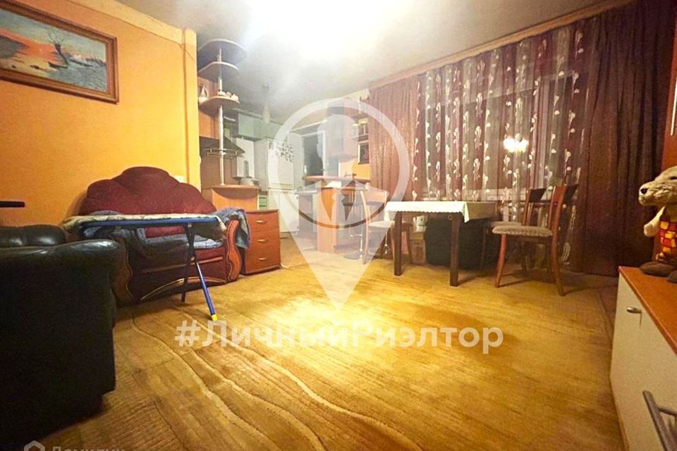 Продаётся 3-комнатная квартира, 43 м²