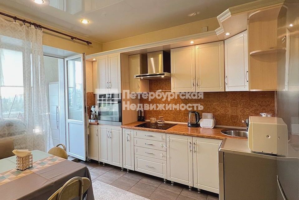 Продаётся 2-комнатная квартира, 60.6 м²