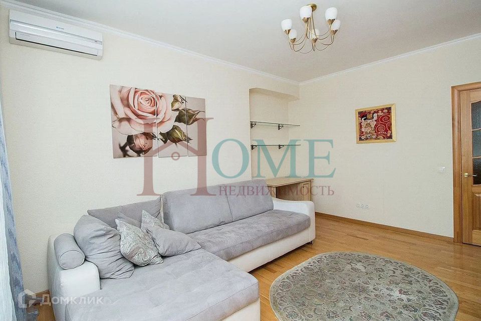 Сдаётся 4-комнатная квартира, 94 м²