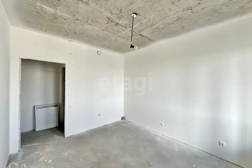 Продаётся 2-комнатная квартира, 61.7 м²