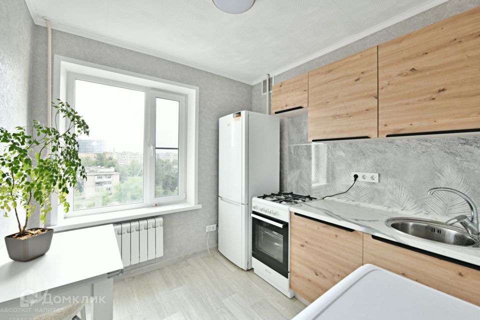 Продаётся 1-комнатная квартира, 35.6 м²