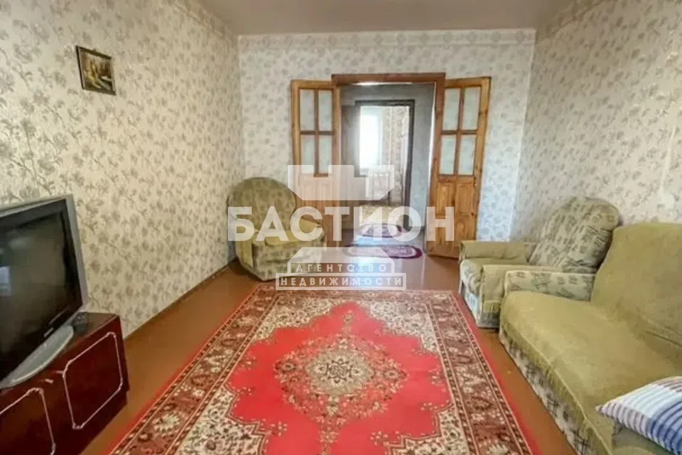 Продаётся 4-комнатная квартира, 83.2 м²