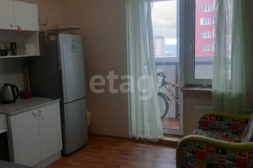 Продаётся 1-комнатная квартира, 39 м²