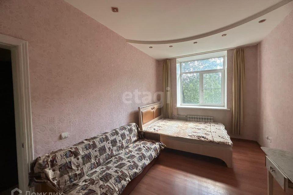 Продаётся 3-комнатная квартира, 70.9 м²
