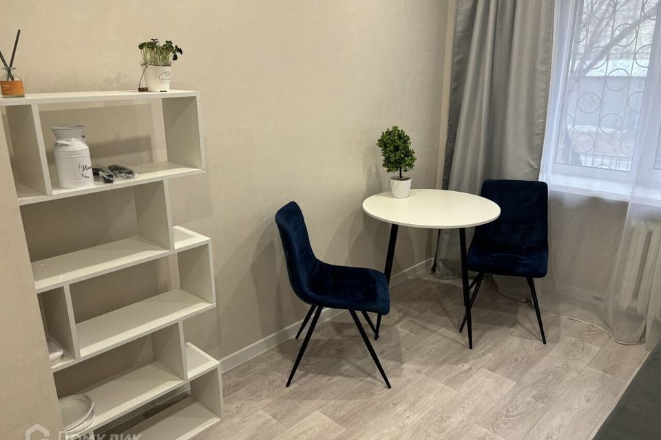 Продаётся 5 комнат в 1-комн. квартире, 14.5 м²