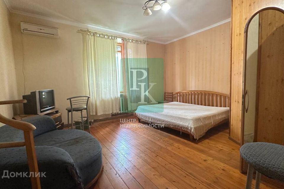Продаётся 3-комнатная квартира, 72.1 м²
