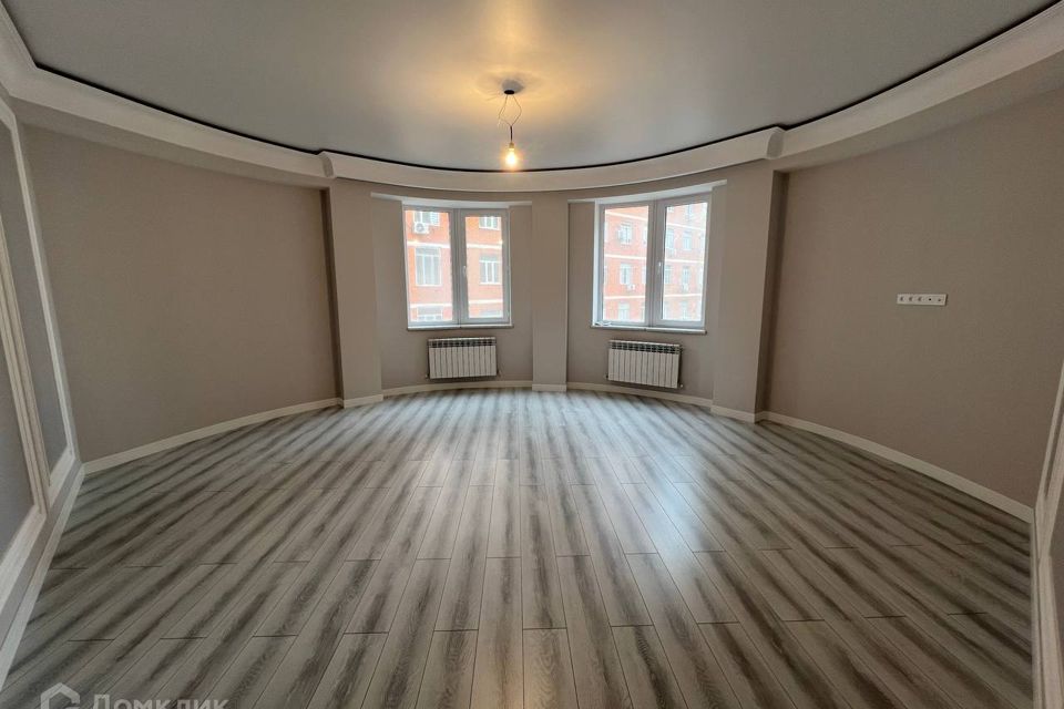 Продаётся 2-комнатная квартира, 78 м²