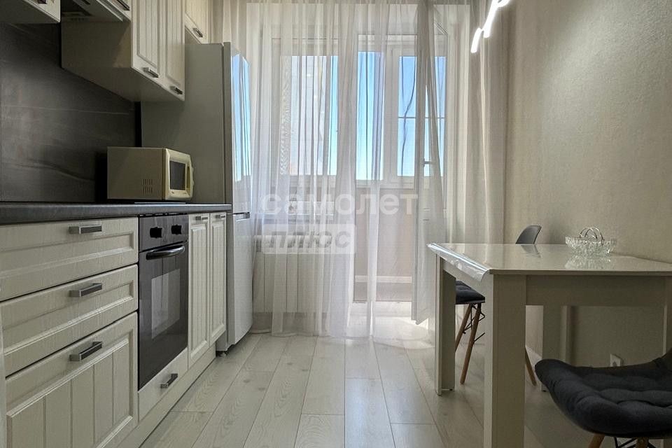 Продаётся 1-комнатная квартира, 38.5 м²
