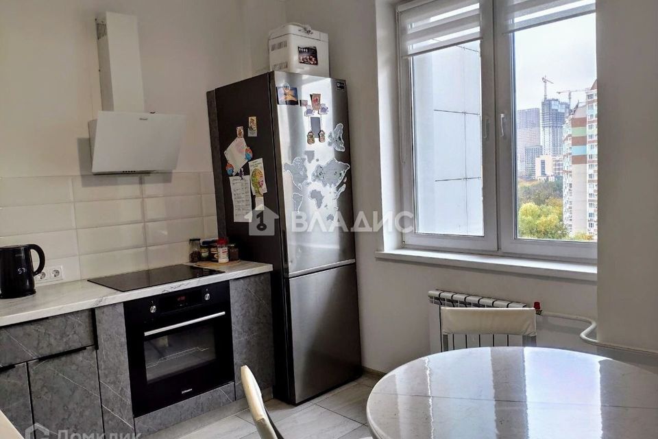 Продаётся 2-комнатная квартира, 57 м²