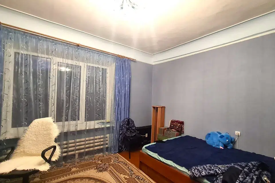 Продаётся 3-комнатная квартира, 70 м²