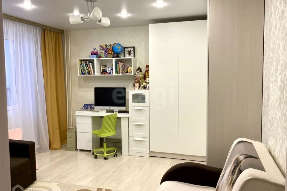 Продаётся 1-комнатная квартира, 41.2 м²