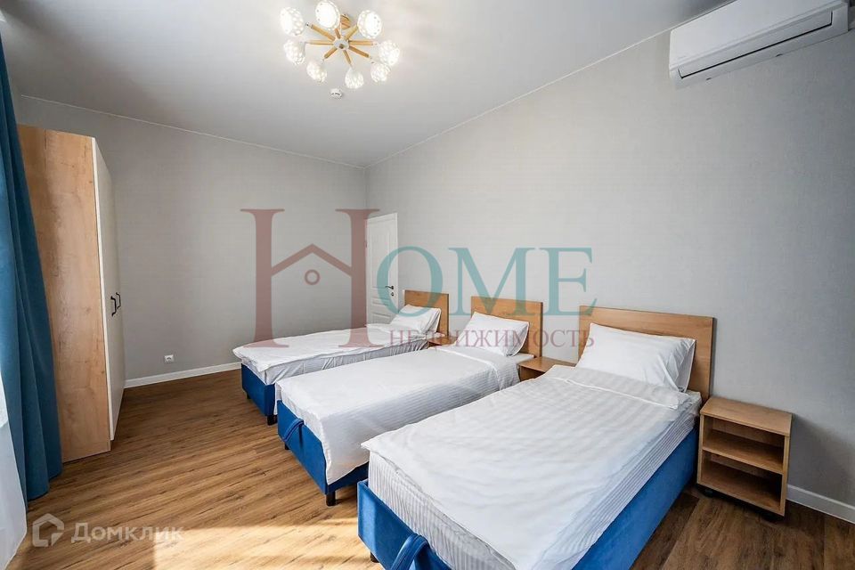 Сдаётся 1-комнатная квартира, 42.4 м²
