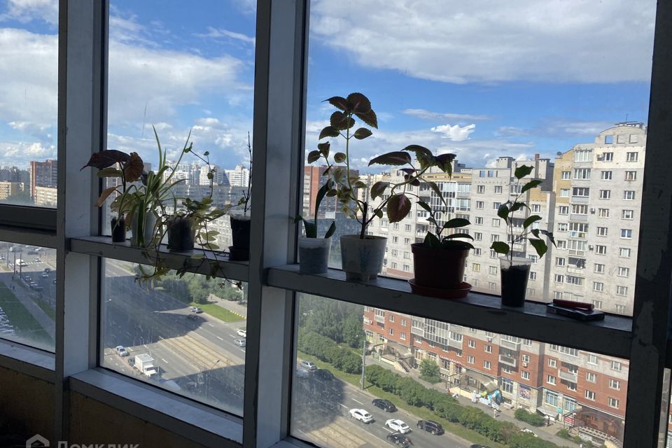 Продаётся 3-комнатная квартира, 107.1 м²