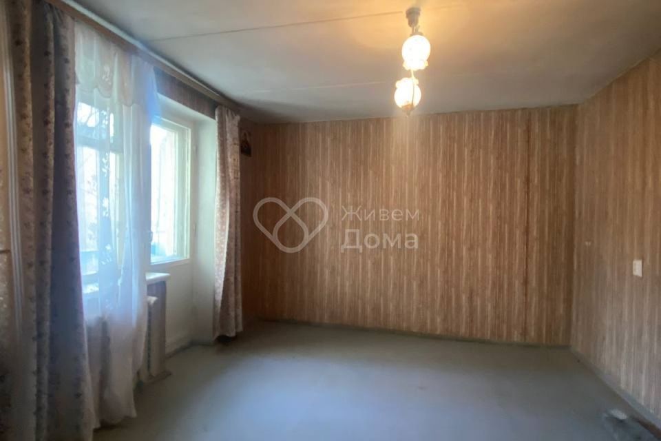Продаётся 4-комнатная квартира, 71 м²