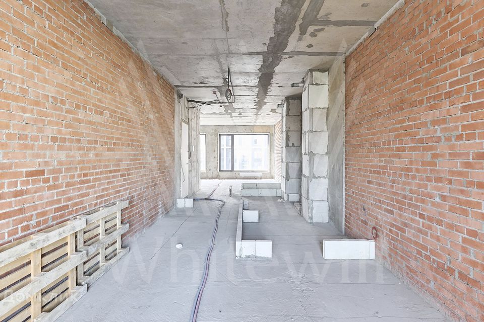 Продаётся 2-комнатная квартира, 100 м²