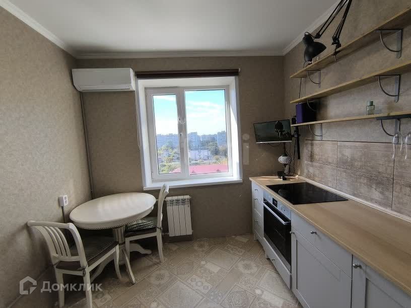 Продаётся 1-комнатная квартира, 46.6 м²