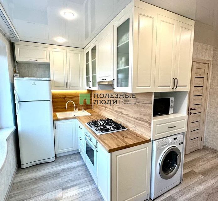 Продаётся 3-комнатная квартира, 61.6 м²
