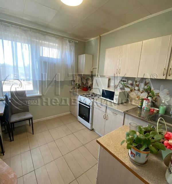 Продаётся 2-комнатная квартира, 55.7 м²